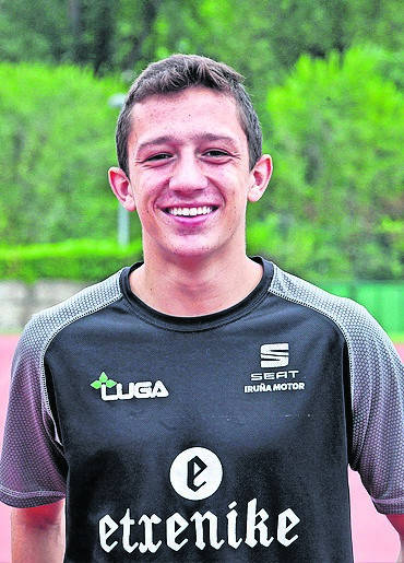 MIKEL CALVO EN LA PREPARATORIA PARA LOS CAMPEONATOS DE EUROPA Y DEL MUNDO SUB20